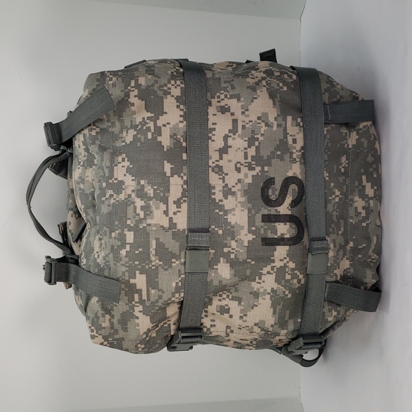 NEW US ARMY MOLLE II MEDIC BAG BACKPACK 10 ACCESSORIES POUCHS